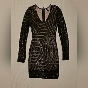 Windsor Glamourus Black Sequin Long Sleeve Dress